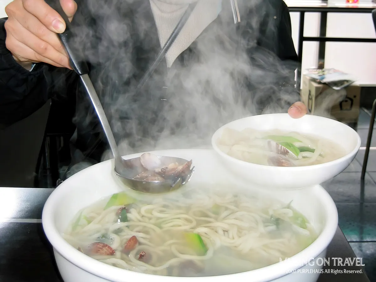 창덕궁 근처 바지락 칼국수 식당