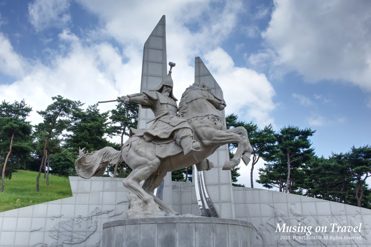 충혼공원 계백 장군의 동상